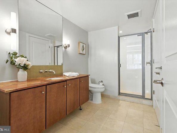 1025 1st Street SE 612, Washington DC 20003