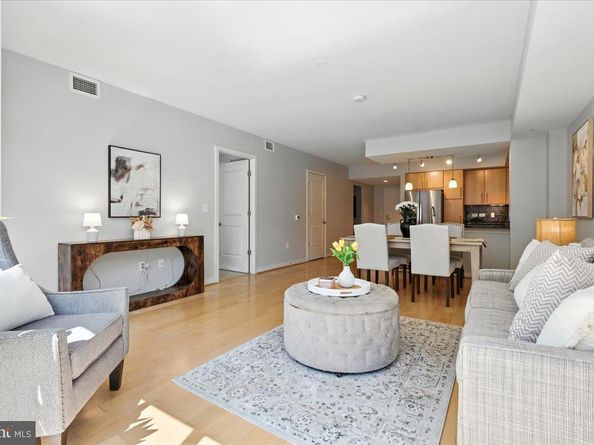 1025 1st Street SE 612, Washington DC 20003