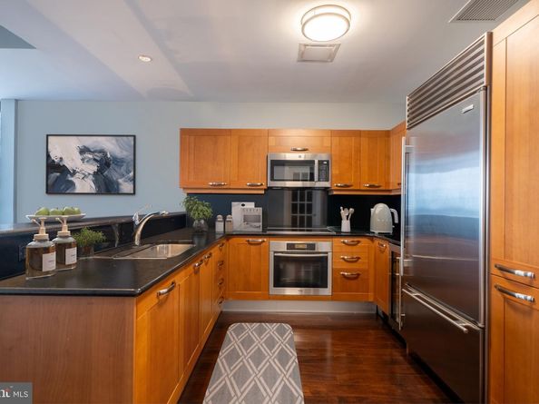 50 S 16TH Street 4504, Philadelphia PA 19102