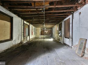 7332 Tabor Avenue, Philadelphia PA 19111