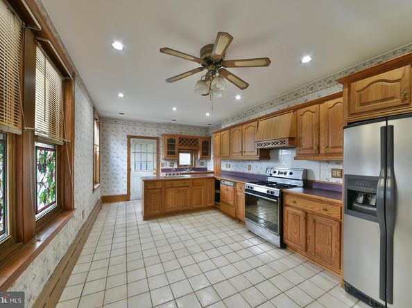 7332 Tabor Avenue, Philadelphia PA 19111