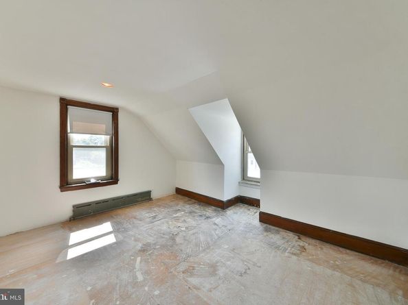 7332 Tabor Avenue, Philadelphia PA 19111