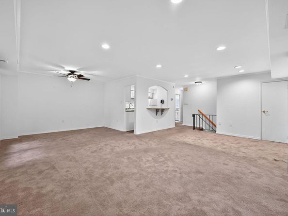 501 N Bethlehem Pike 14P, Ambler PA 19002