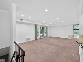 501 N Bethlehem Pike 14P, Ambler PA 19002
