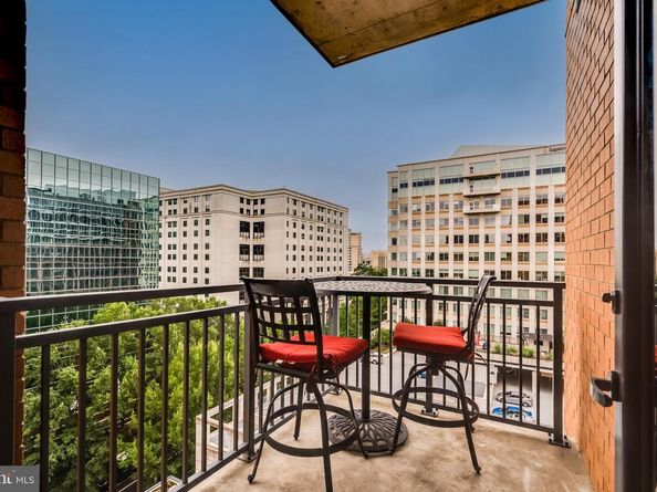 2000 Clarendon Boulevard 901, Arlington VA 22201