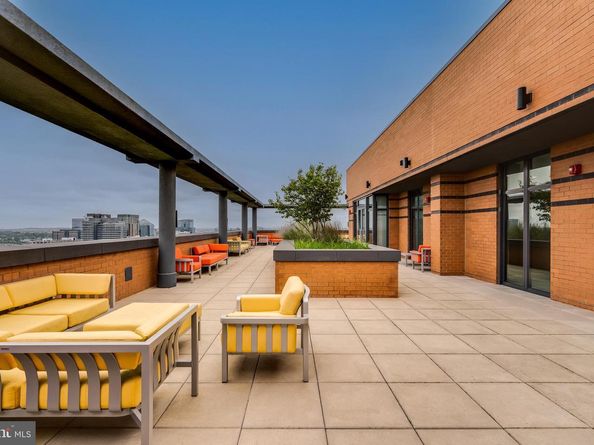 2000 Clarendon Boulevard 901, Arlington VA 22201