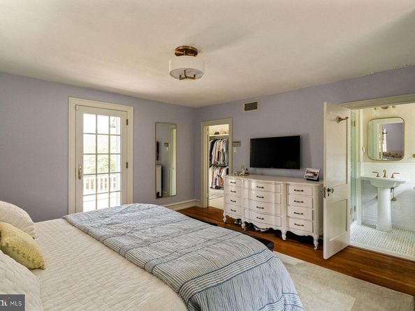 210 Whitemarsh, Philadelphia PA 19118