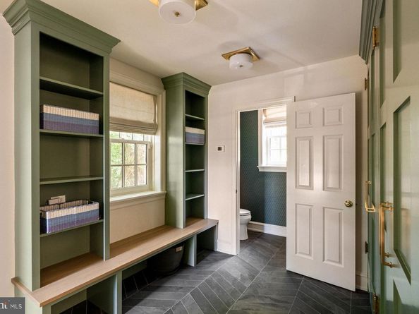 210 Whitemarsh, Philadelphia PA 19118