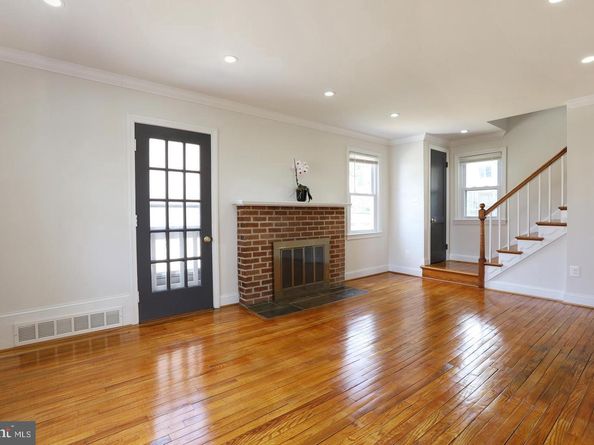 5432 N 23rd Street, Arlington VA 22205