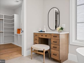 4771 26TH Street N, Arlington VA 22207
