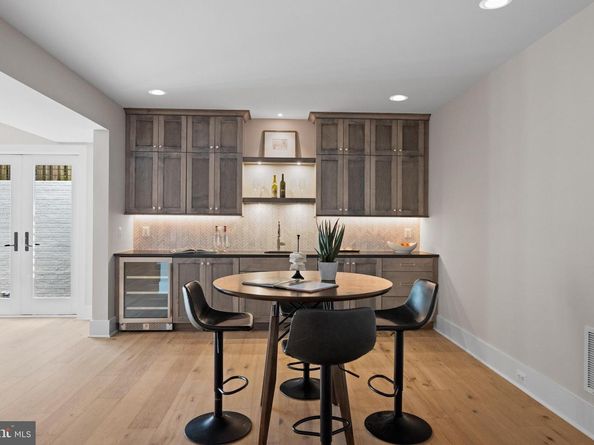 4771 26TH Street N, Arlington VA 22207