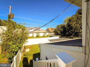11 Vividleaf Lane, Levittown PA 19054