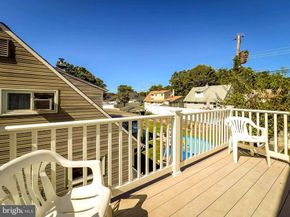 11 Vividleaf Lane, Levittown PA 19054