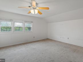 1513 E Willow Grove Avenue, Glenside PA 19038