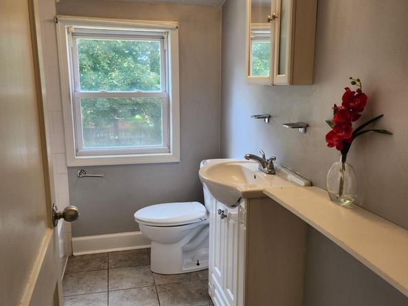 1513 E Willow Grove Avenue, Glenside PA 19038