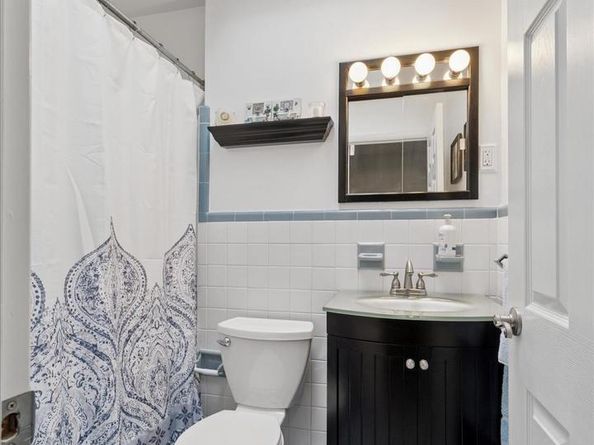 7260 Valley Avenue, Philadelphia PA 19128
