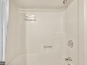 1742 U Street NW 101, Washington DC 20009