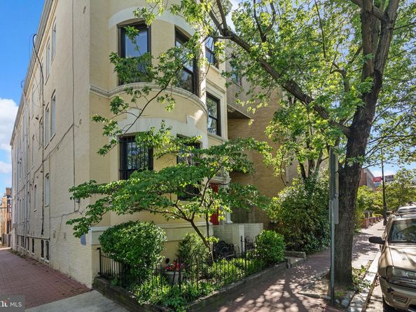 1742 U Street NW 101, Washington DC 20009