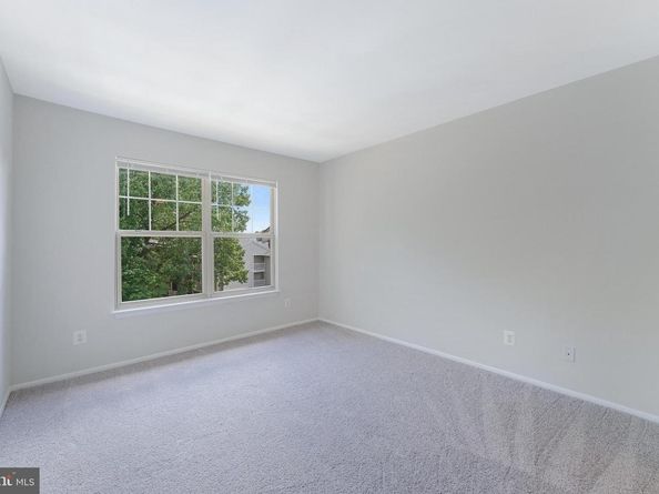 1717 Ascot Way 1717E, Reston VA 20190
