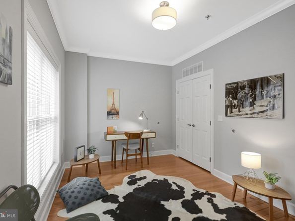 927 12TH Street NE, Washington DC 20002