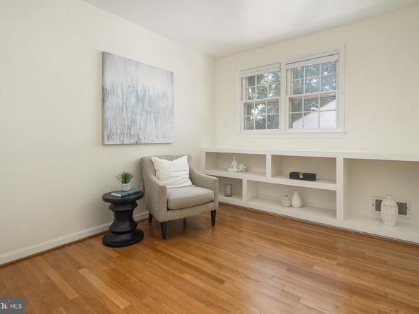 3500 Shepherd Street, Chevy Chase MD 20815