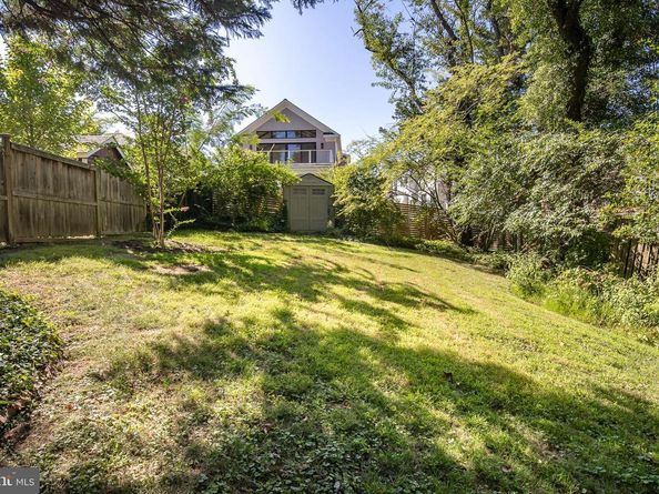 3500 Shepherd Street, Chevy Chase MD 20815