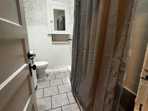 5724 Hunter Street, Philadelphia PA 19131