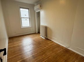5724 Hunter Street, Philadelphia PA 19131