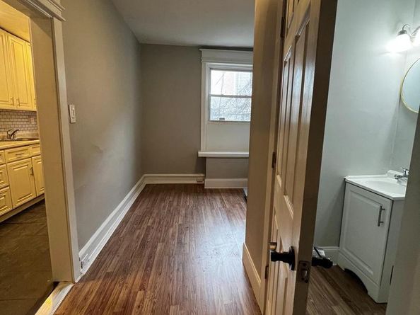 5724 Hunter Street, Philadelphia PA 19131