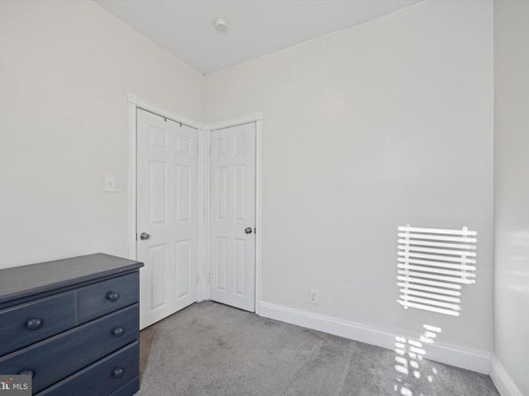 1525 S Taylor Street, Philadelphia PA 19146