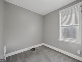 1525 S Taylor Street, Philadelphia PA 19146