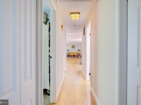9744 Water Oak Drive, Fairfax VA 22031