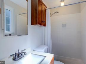 9744 Water Oak Drive, Fairfax VA 22031