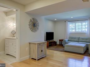 9744 Water Oak Drive, Fairfax VA 22031