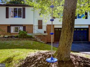 9744 Water Oak Drive, Fairfax VA 22031