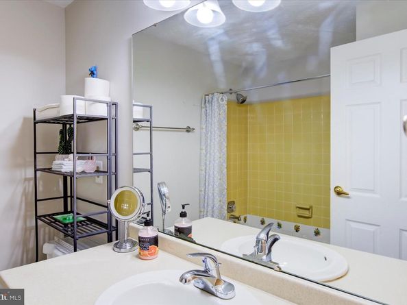 9744 Water Oak Drive, Fairfax VA 22031