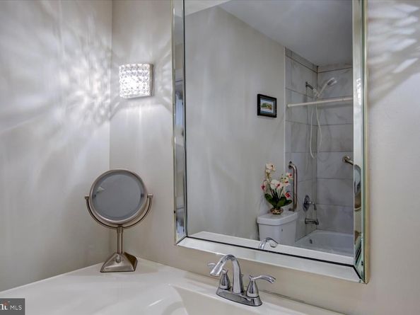 9744 Water Oak Drive, Fairfax VA 22031