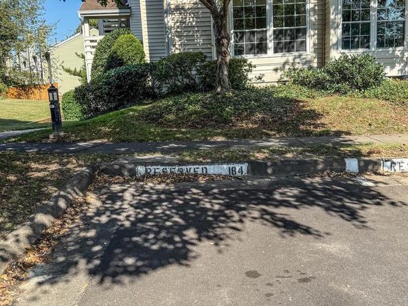 4501 Hazeltine Court A, Alexandria VA 22312