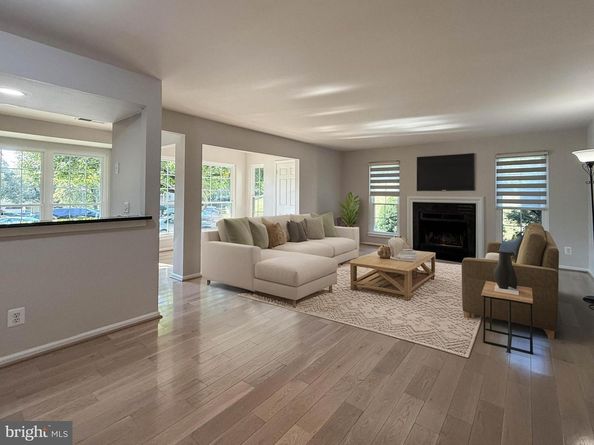 4501 Hazeltine Court A, Alexandria VA 22312