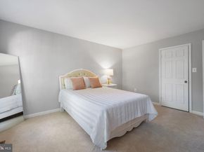 16 S Manchester Street, Arlington VA 22204