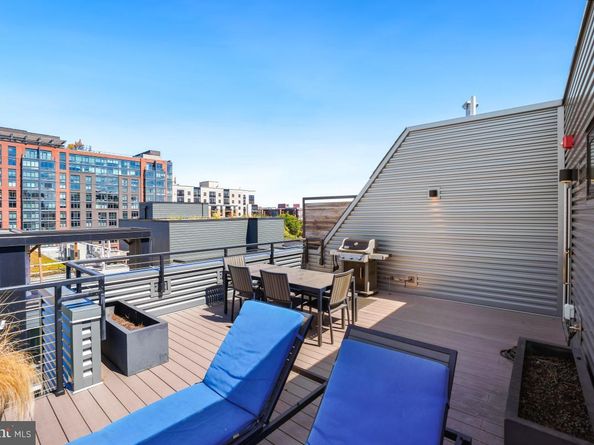 911 2nd Street NE 501, Washington DC 20002