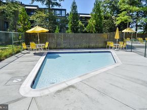 4928 Sentinel Drive 1303, Bethesda MD 20816
