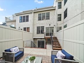 677 N 15TH Street, Philadelphia PA 19130