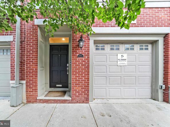 677 N 15TH Street, Philadelphia PA 19130