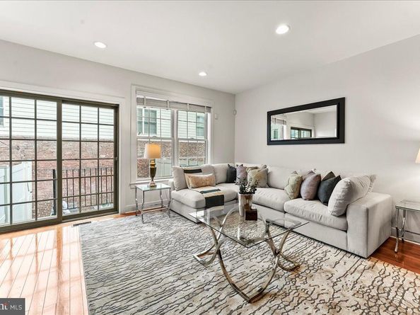 677 N 15TH Street, Philadelphia PA 19130