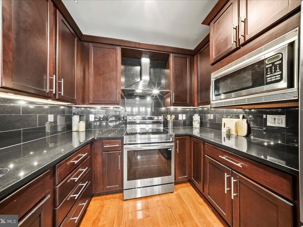 677 N 15TH Street, Philadelphia PA 19130