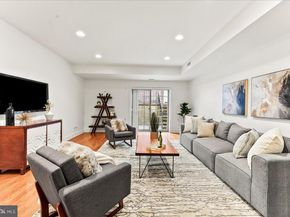 677 N 15TH Street, Philadelphia PA 19130