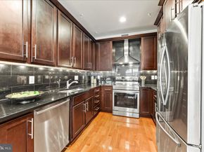 677 N 15TH Street, Philadelphia PA 19130