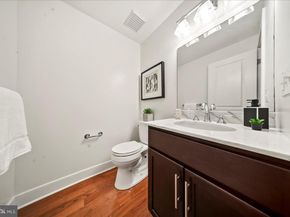 677 N 15TH Street, Philadelphia PA 19130