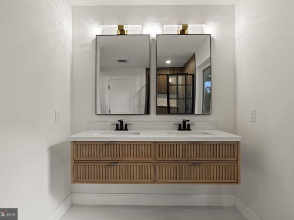 300 Witmer Road, Horsham PA 19044